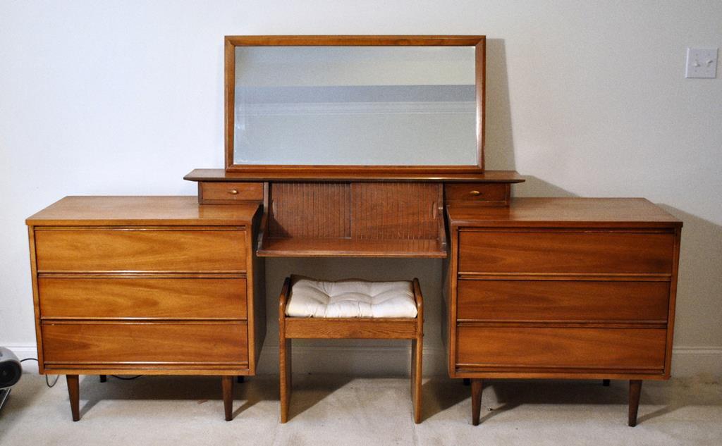 Fine Walnut Mid-Century Modern Dresser w/ Mirror & Oak Vanity Seat by Cousins of Kansas City