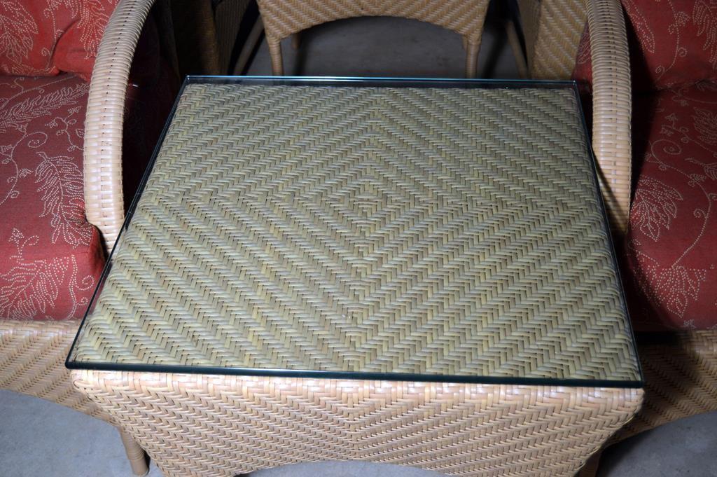 Fine Ficks Reed Rattan Wicker Glass Top Outdoor End Table