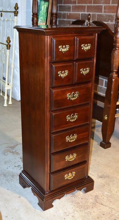 American Drew Queen Anne Style Mahogany Lingerie Chest