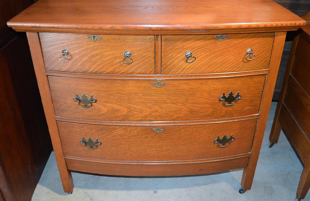 Antique Late 19th-Early 20th C. Tiger Oak Bow Front Dresser w/ Mirror