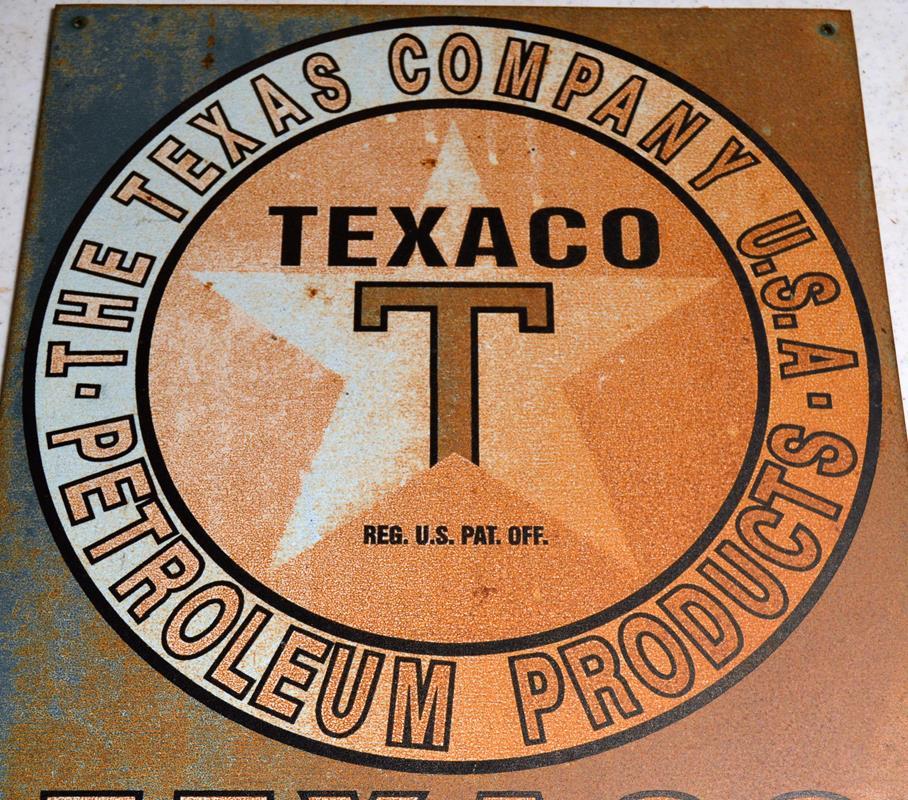 Vintage Texaco Motor Oil Metal Advertising Sign