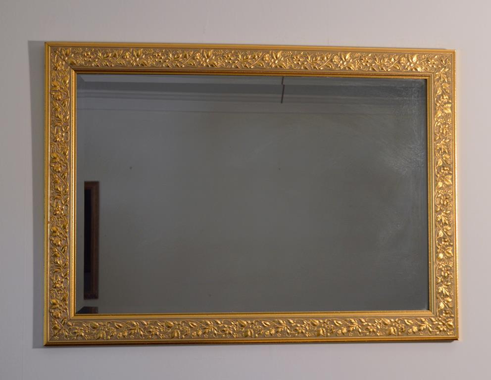 Vintage Gold Leaf Wooden Frame Wall Mirror