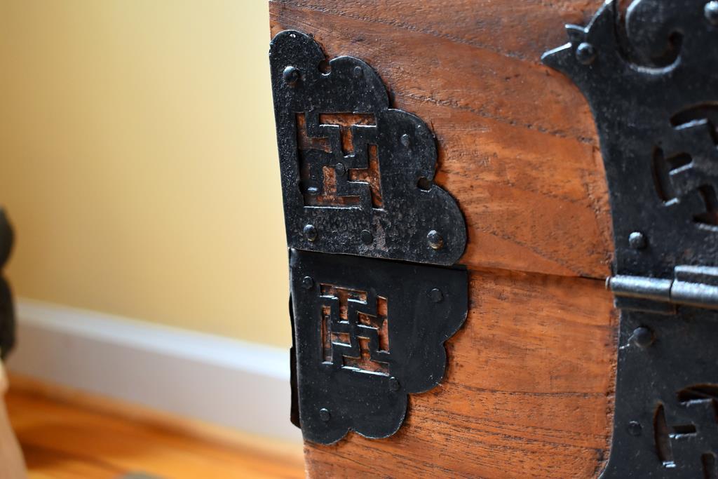 Antique Oak Trunk w/ Cut Iron Strapwork, Swastika Design (Pre-Nazi Indo-Aryan Good Luck Symbol