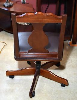 Rolling Cherry Desk / Swivel Chair