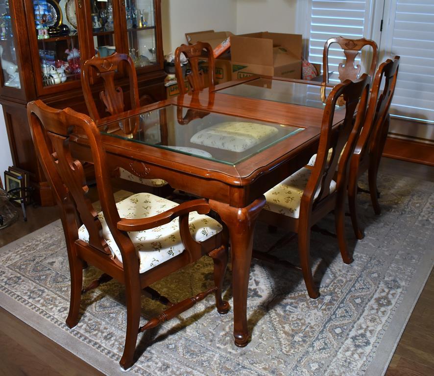 Keller Cherry Dining Table w/ Beveled Glass Top, Leaf Insert & Protective Pads (Lots 18 -21 Match)