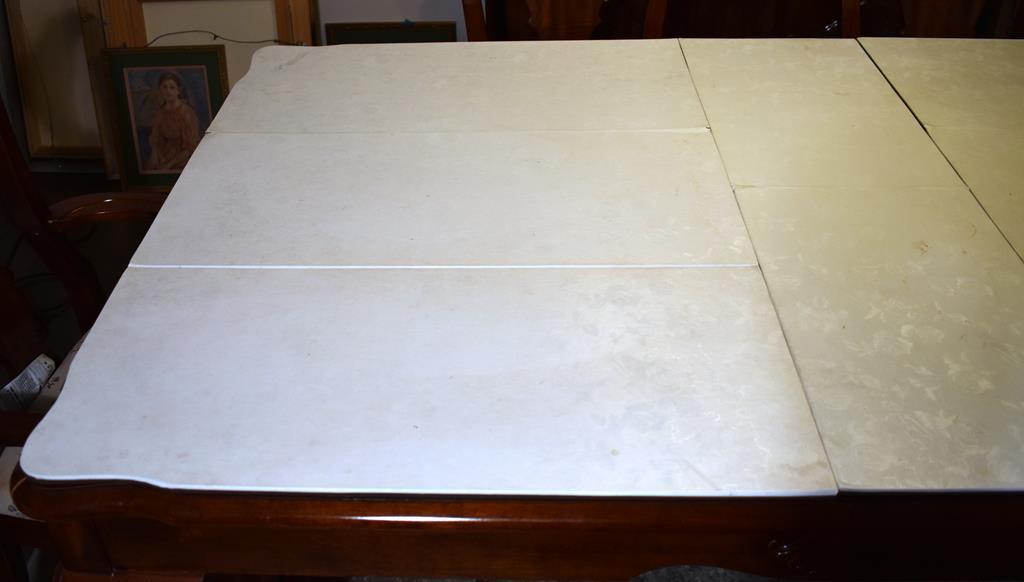 Keller Cherry Dining Table w/ Beveled Glass Top, Leaf Insert & Protective Pads (Lots 18 -21 Match)