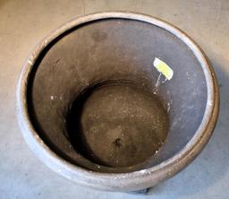 Large Resin Material Planter Urn with Base (One Piece)