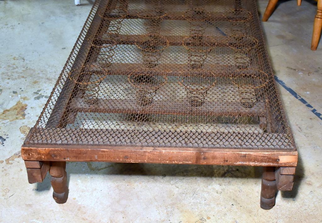 Antique Wooden Day Bed Frame with Springs