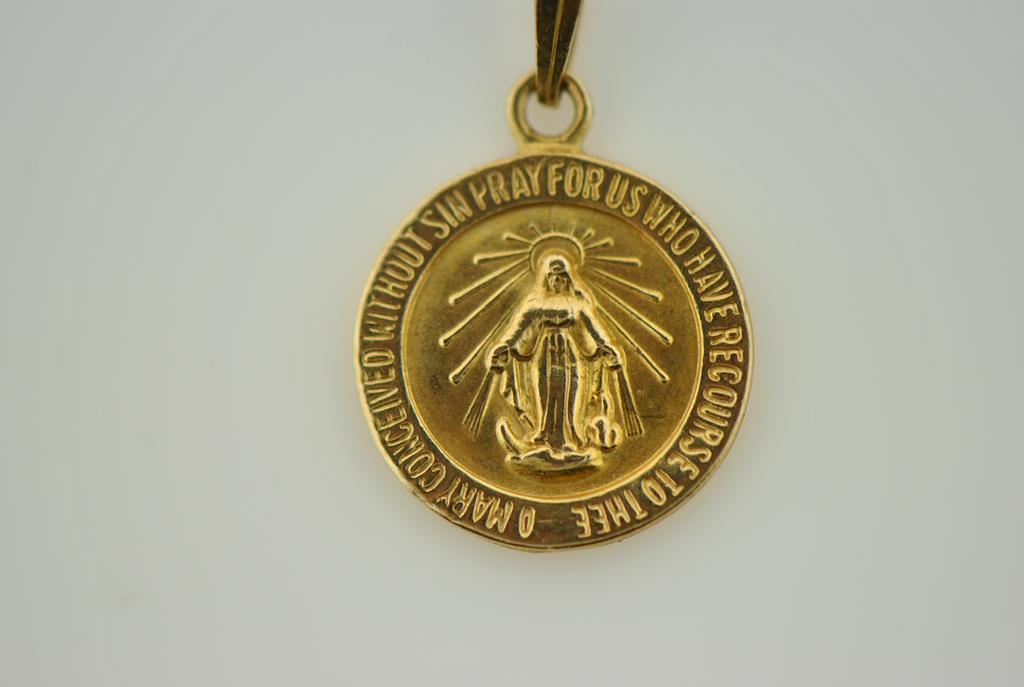 14K Yellow Gold St. Mary Charm