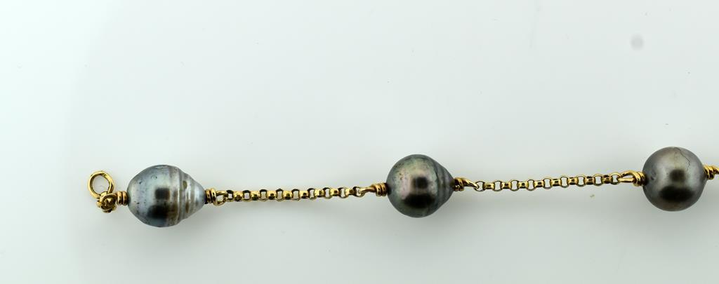 10K Yellow Gold and Tahitian Black Pearl Bracelet, 8”