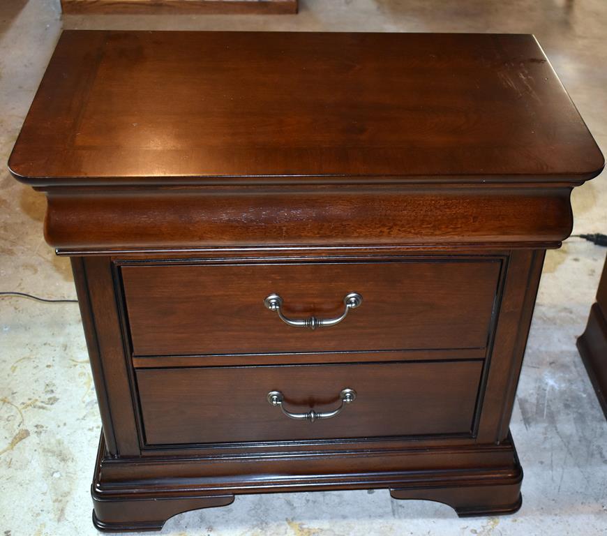 Handsome Dark Mahogany 2-Drawer Nightstand