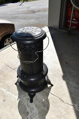 Vintage Perfection Smokeless Oil Heater No. 525