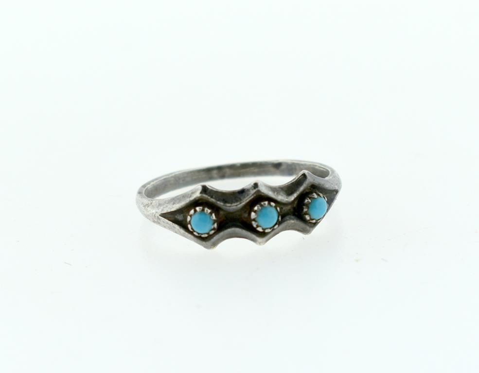 Vintage Zuni Pawn Silver & Turquoise Ring Size 7.75