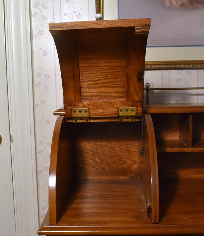 Small Vintage Oak Desk with Lift Top Compartment, Brass Rail, & Finished Back