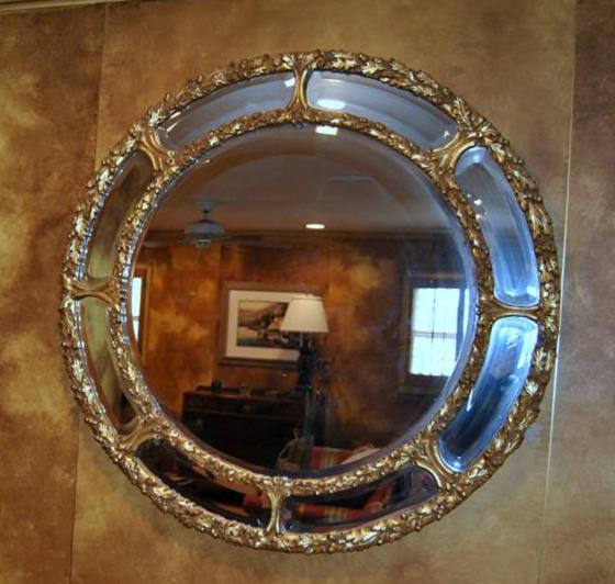 Stunning LaBarge Round Wall Mirror, Made in Italy