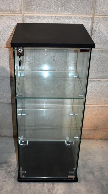 Fine Contemporary Glass Display Cabinet with Lock & Key