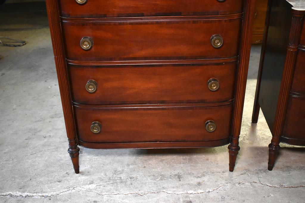 Stately Sheraton Style Swell-Front 5-Drawer Mahogany Dresser Chest by Drexel Furniture