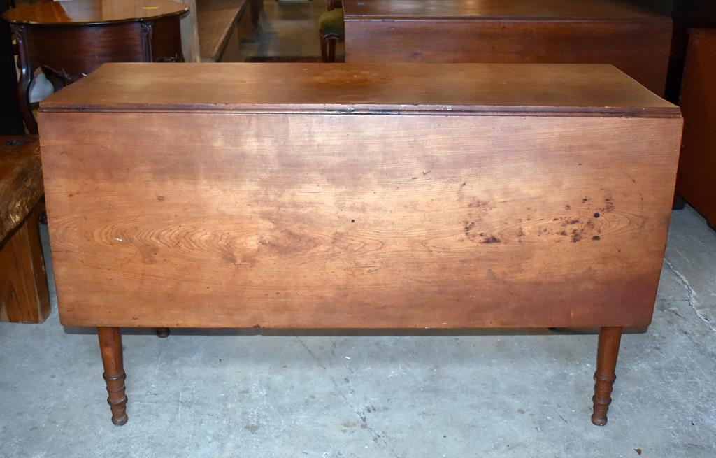 Antique Cherry Sheraton Drop Leaf Gate Leg Dining Table, 19th C.