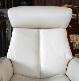 Fine IMG Norway “Boss” Luxury Ivory-Light Tan Leather Power Recliner