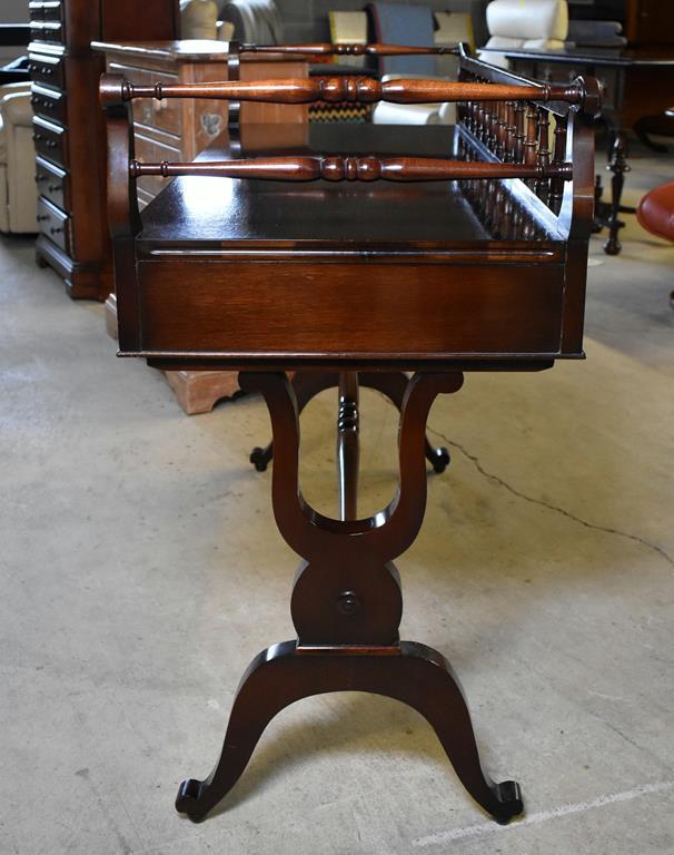 Lovely Contemporary Mahogany Vanity / Ladies Desk with One Central Drawer