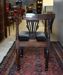 Fine 19th C. Chippendale Carved Walnut Corner Chair