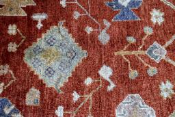 Fine Turkish Ushak (Oushak) 6'10” x 7'10” Hand Knotted Rug