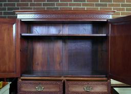 Antique George III Mahogany Linen Press