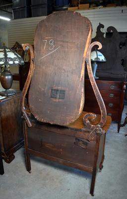 Early 20th C. Antique Quartersawn Oak Mirrored Recurve Dresser