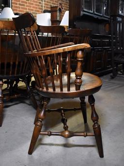 Set of 8 Vintage Nichols & Stone Hardwood Windsor Chairs, Plymwood Pine Stain Finish