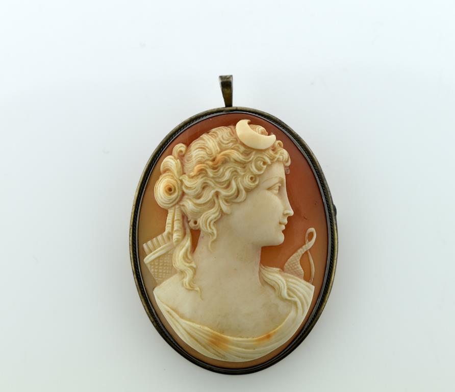Classical Early 20th C 800 Fineness Silver Frame “Diana” Goddess Shell Cameo with Twisted Wire Borde