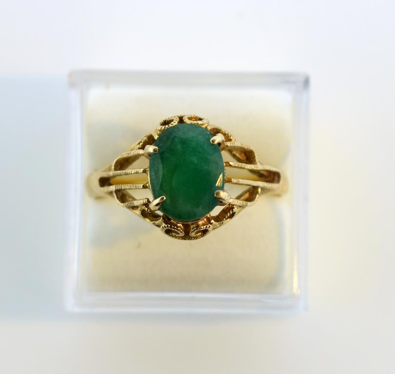 Vintage 14K Yellow Gold and Natural Emerald Ring, Size 9.75