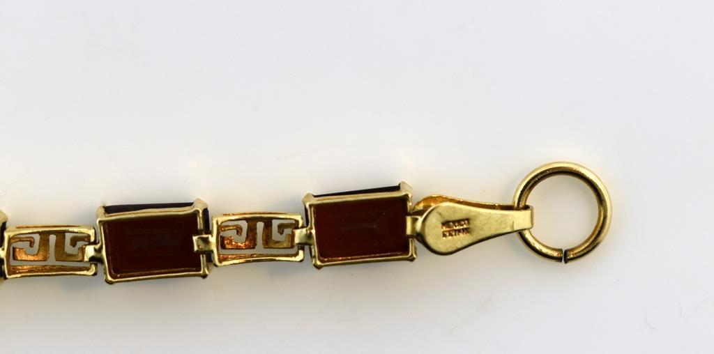 14K Gold and 10.5 Carat Lab Ruby 7.5” Link Bracelet