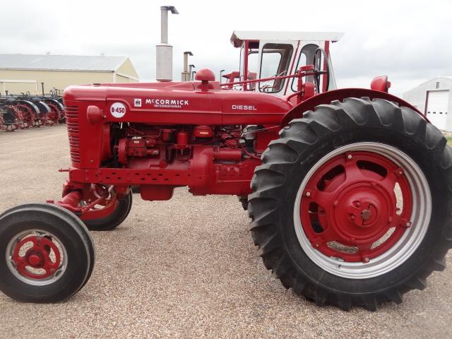 1954 McCormick B-450