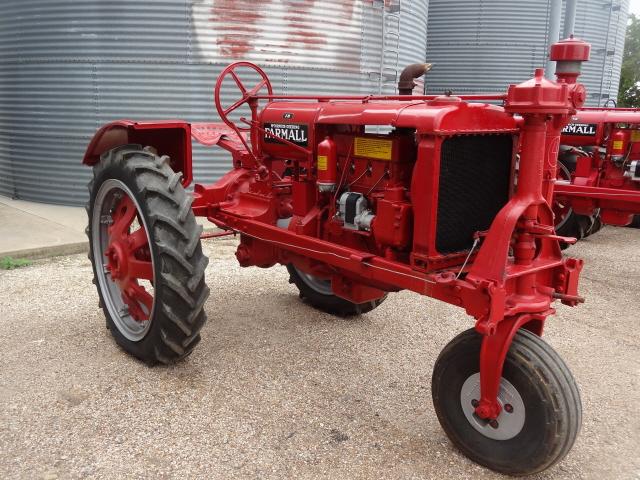 1938 Farmall F-20