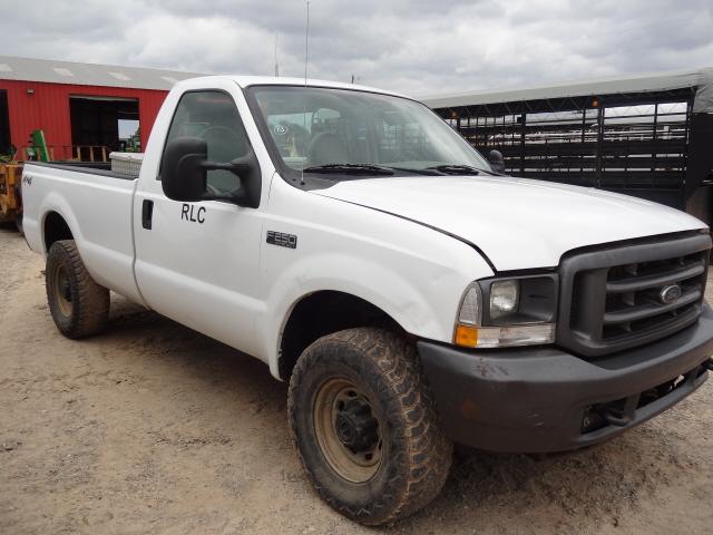 2004 Ford F250 Super Duty XL, 4WD Pickup