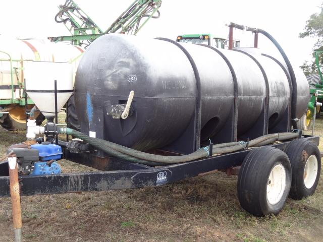 Bumper-Pull, Tandem Axle 1000 Gallon Nurse Tank