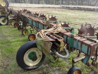 John Deere RMN 8 Row, 30", 3pt Cultivator