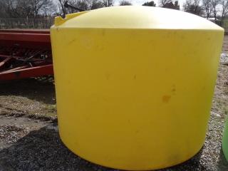 Yellow 1250 Gallon Poly Flat Bottom Tank