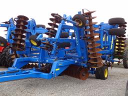 Landoll 6250, 40ft Double Folding Disk