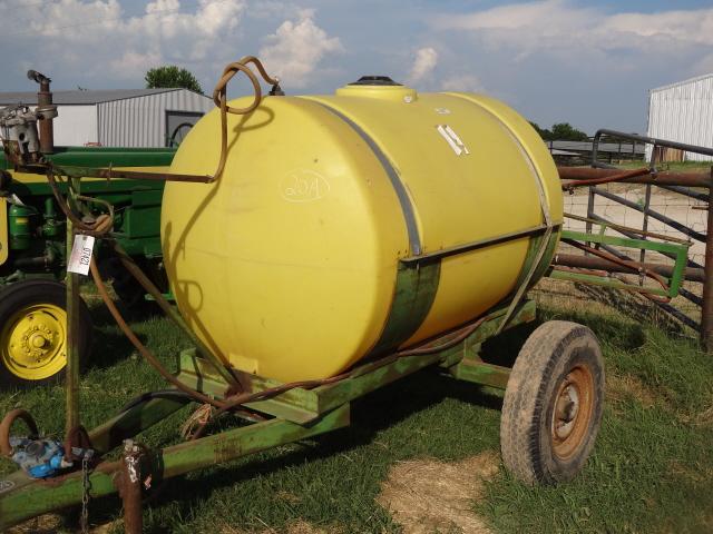 Pull-Type 500 Gallon Sprayer