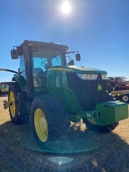 John Deere 7200R Tractor