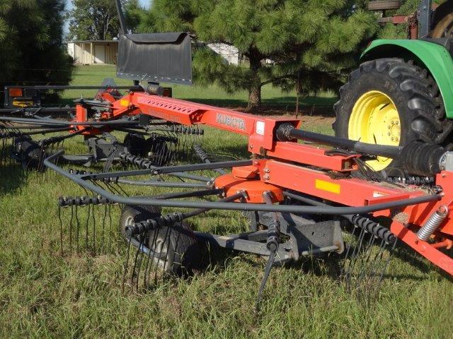 Kubota RA 2071 TEVO, Pull-Type Hay Rake