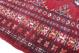 Persian Repeat-Medallion Style Woolen Rug