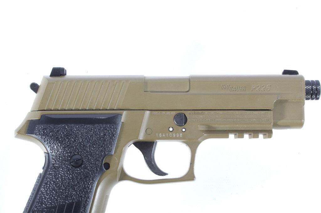 Sig Sauer P226 .177-Cal CO2 Dark Earth Air Pistol