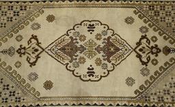 Persian Tabriz Style Hand Woven Wool Rug