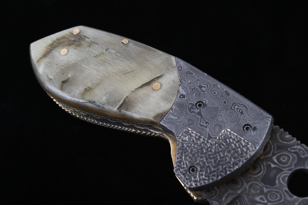 Navajo David Yellowhorse Damascus Buffalo Knife