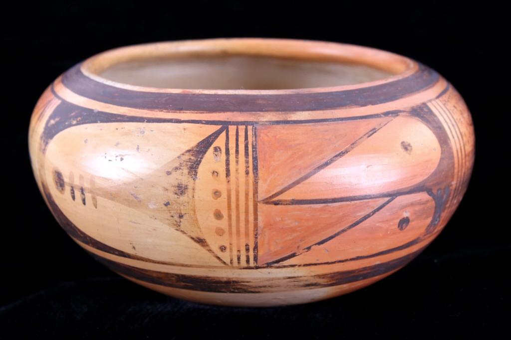 Elva Nampeyo (1926-1985) Hopi Polychrome Pottery