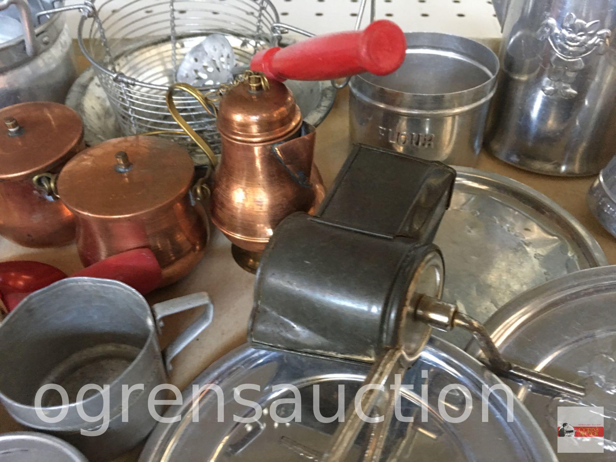 Vintage toy cookware/ bakeware/ utensils