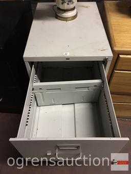 Office - Hon 2 drawer metal filing cabinet, Putty w/ key, 18"wx26.5"dx29"h