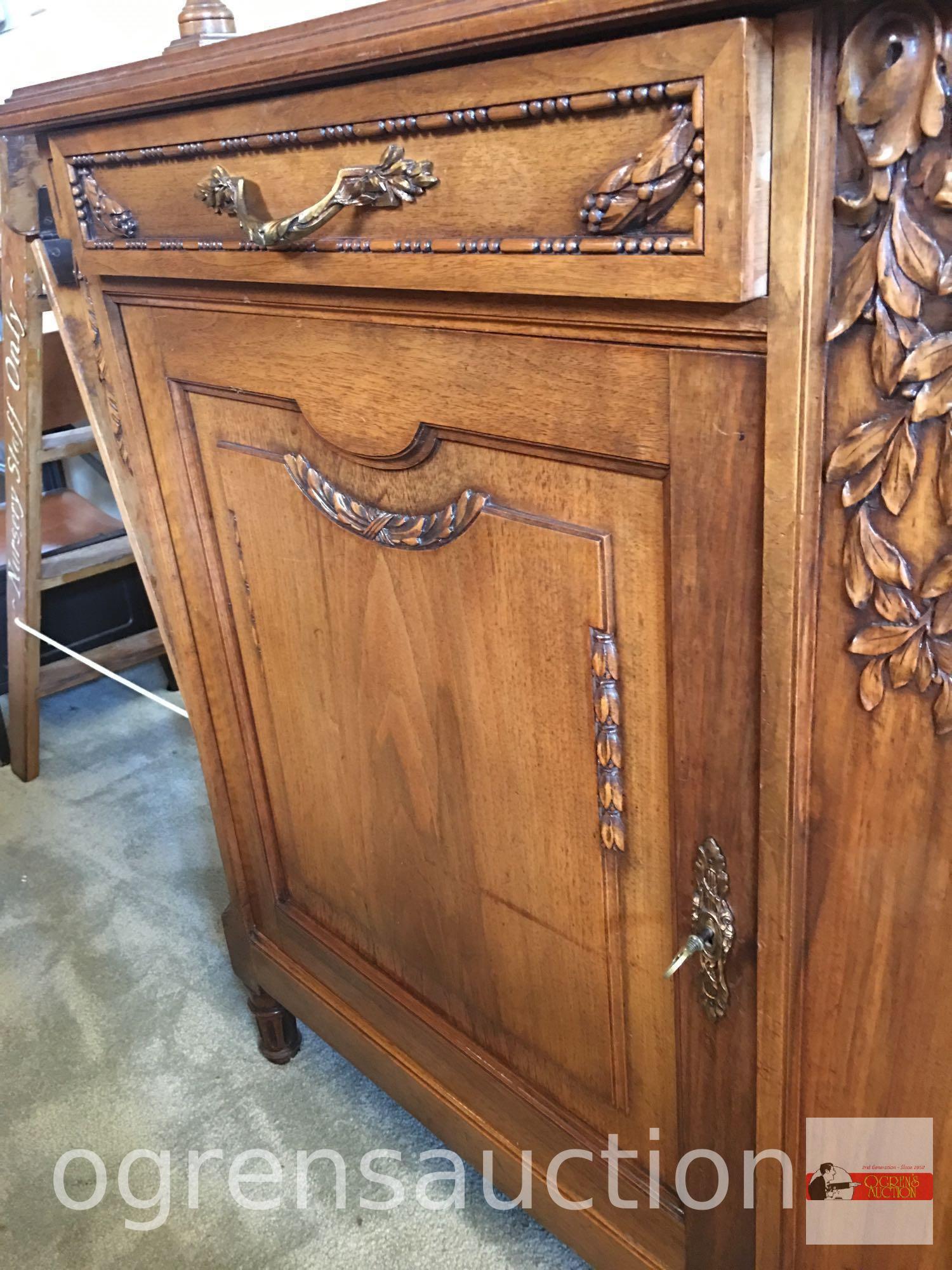 Furniture - Vintage buffet/china cabinet, mirrored backsplash, 3 door top, 3 drawer, 3 door base